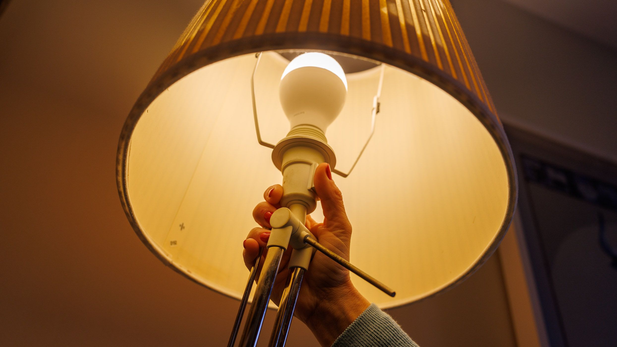 El precio de la luz sube bruscamente este lunes 16 de marzo. El precio de la luz sube bruscamente este lunes 16 de marzo.