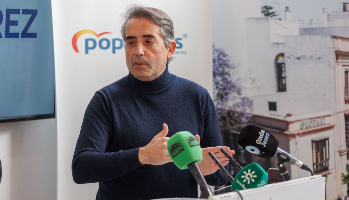 RUEDA DE PRENSA JAIME ESPINAR ANTONIO SALDAÑA 011