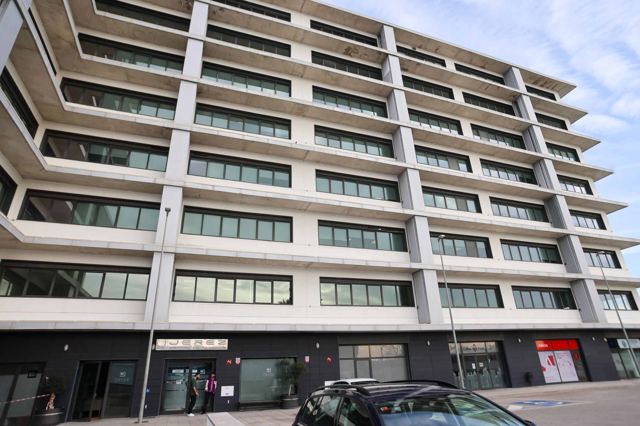 Majorel Teleperformance despidos ERE teleoperadoras Jerez Centro de Negocios Jerez 2