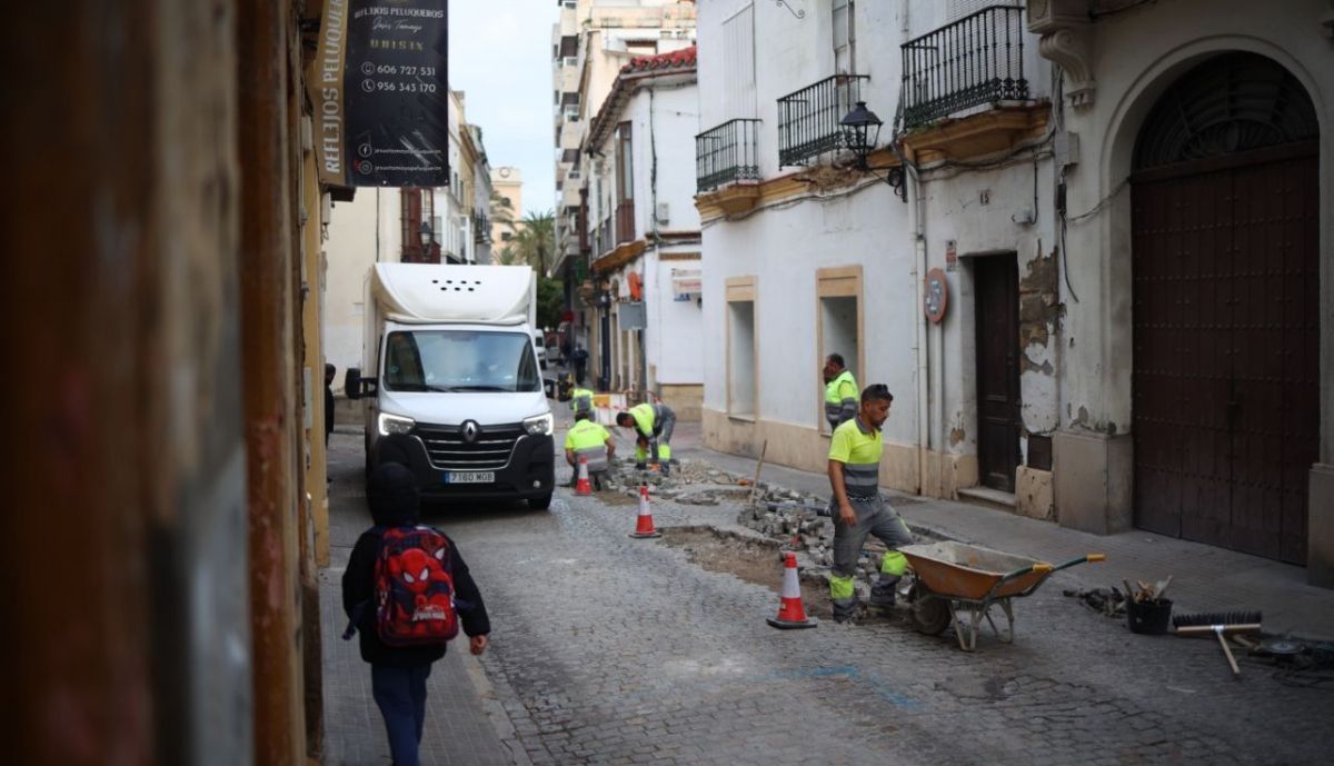 caballeros obras jerez adoquinado infraestructuras