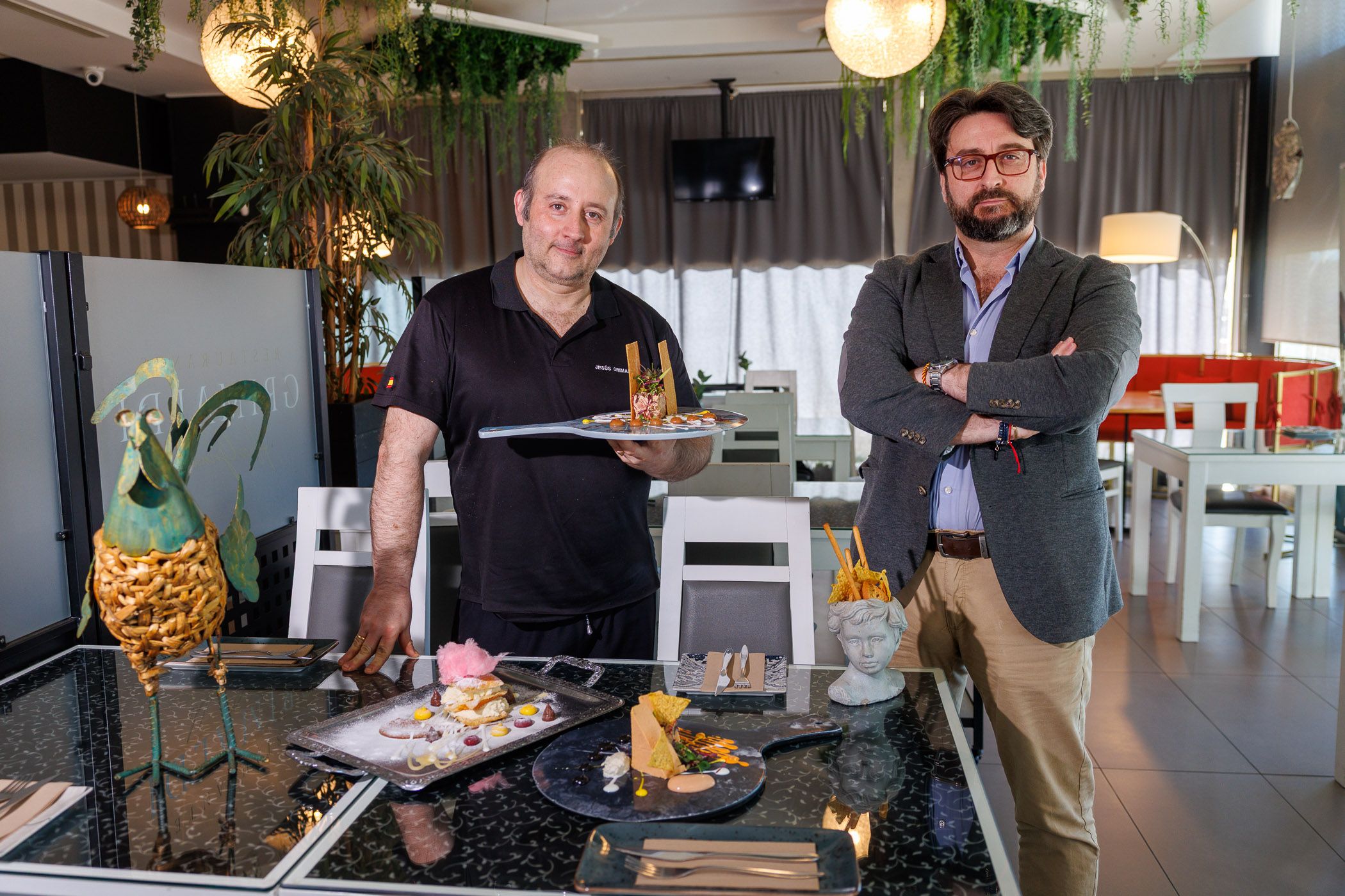 Jesús y Gonzalo Grimaldi, propietarios del restaurante Hermanos Grimaldi de Jerez.