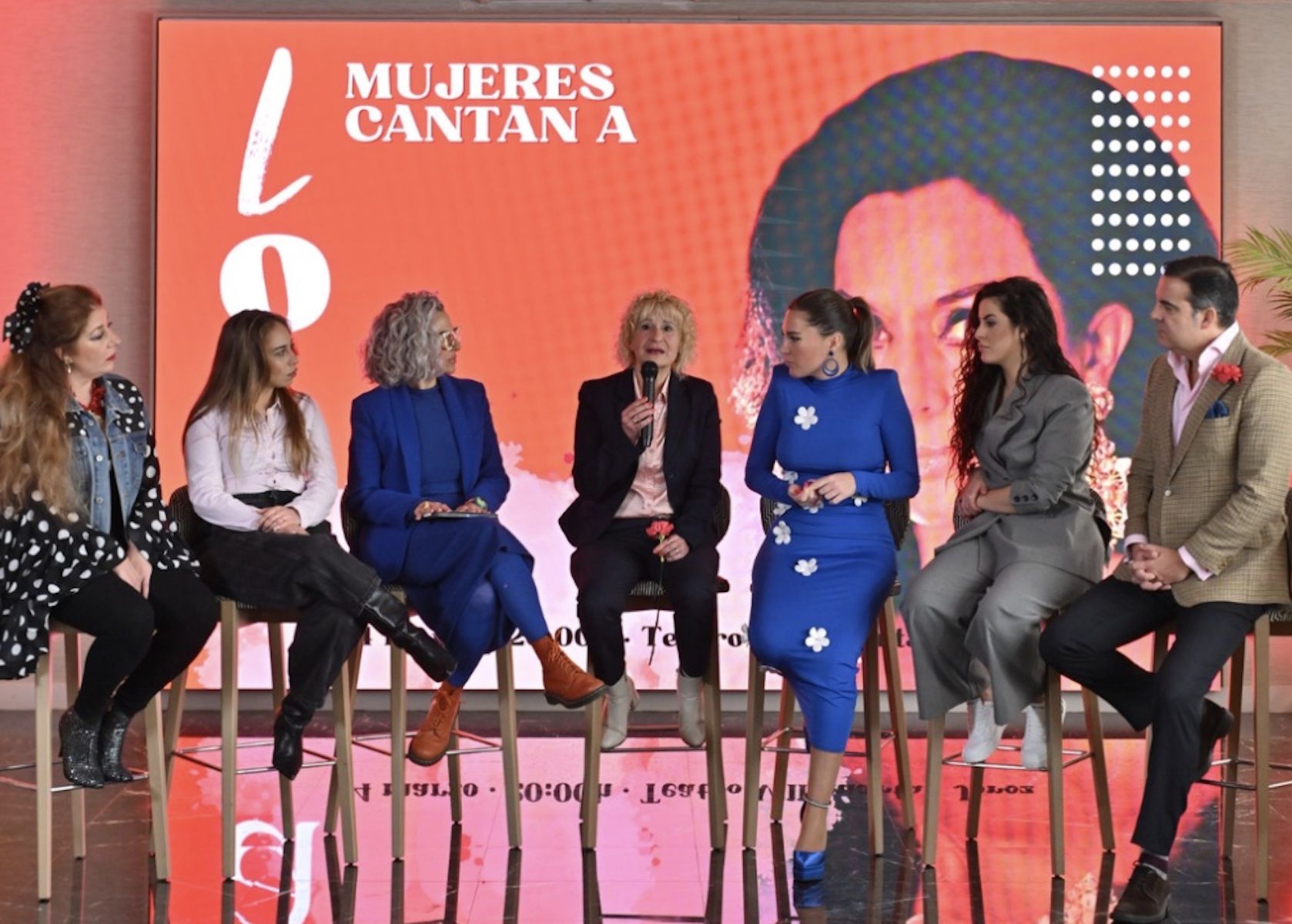 Algunas de las protagonistas de 'Mujeres cantan a Lola Flores', que se celebrará este sábado en el Villamarta de Jerez.