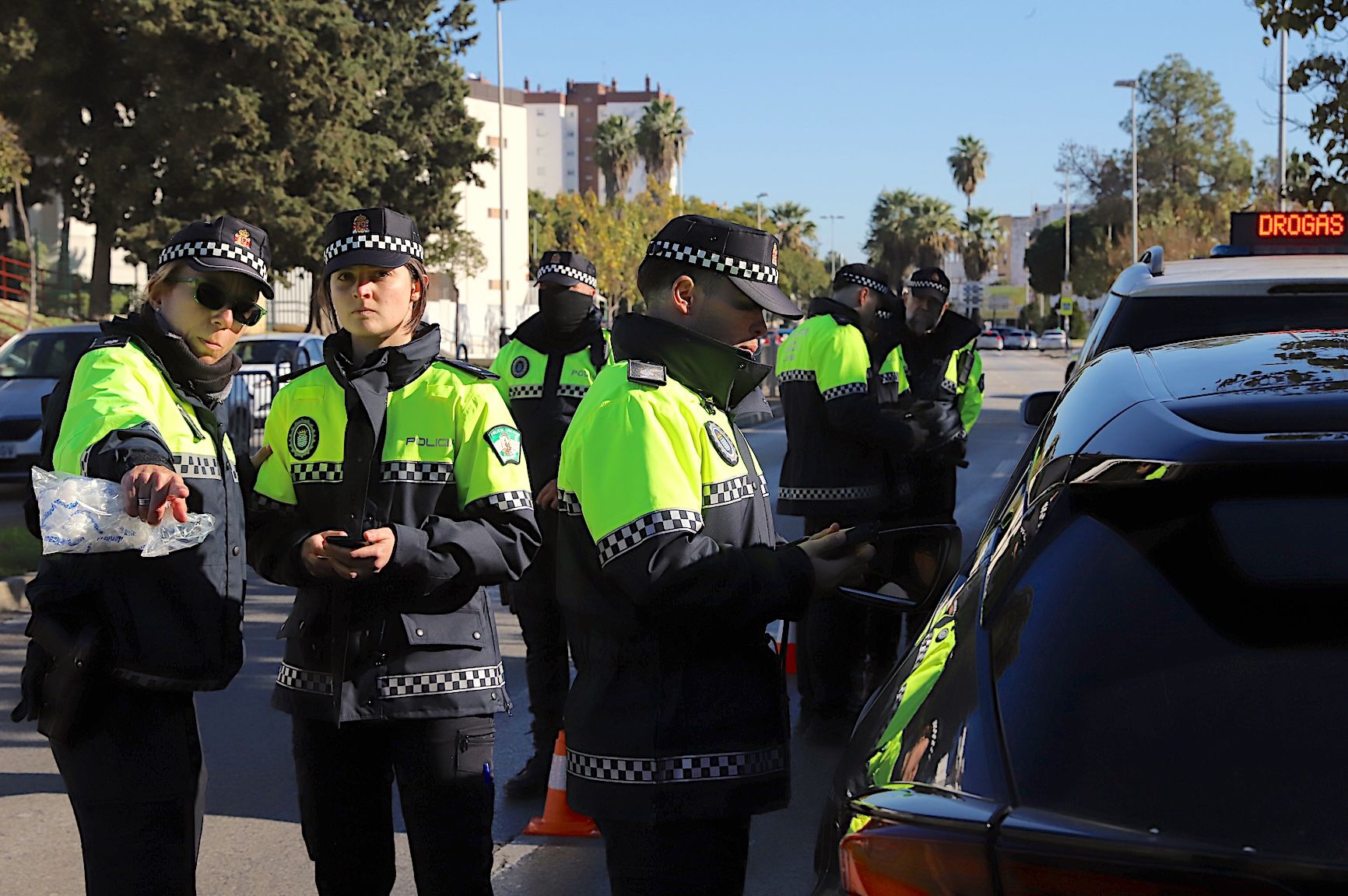 Agentes de Policía Local de Jerez, en controles recientes.