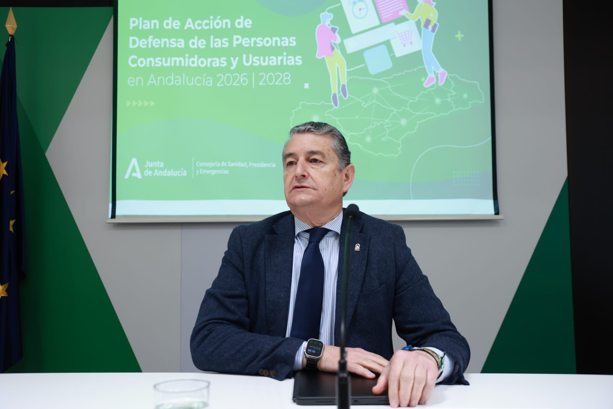 El consejero Antonio Sanz presenta el Plan de Acción de Defensa de las Personas Consumidoras y Usuarias de Andalucía.