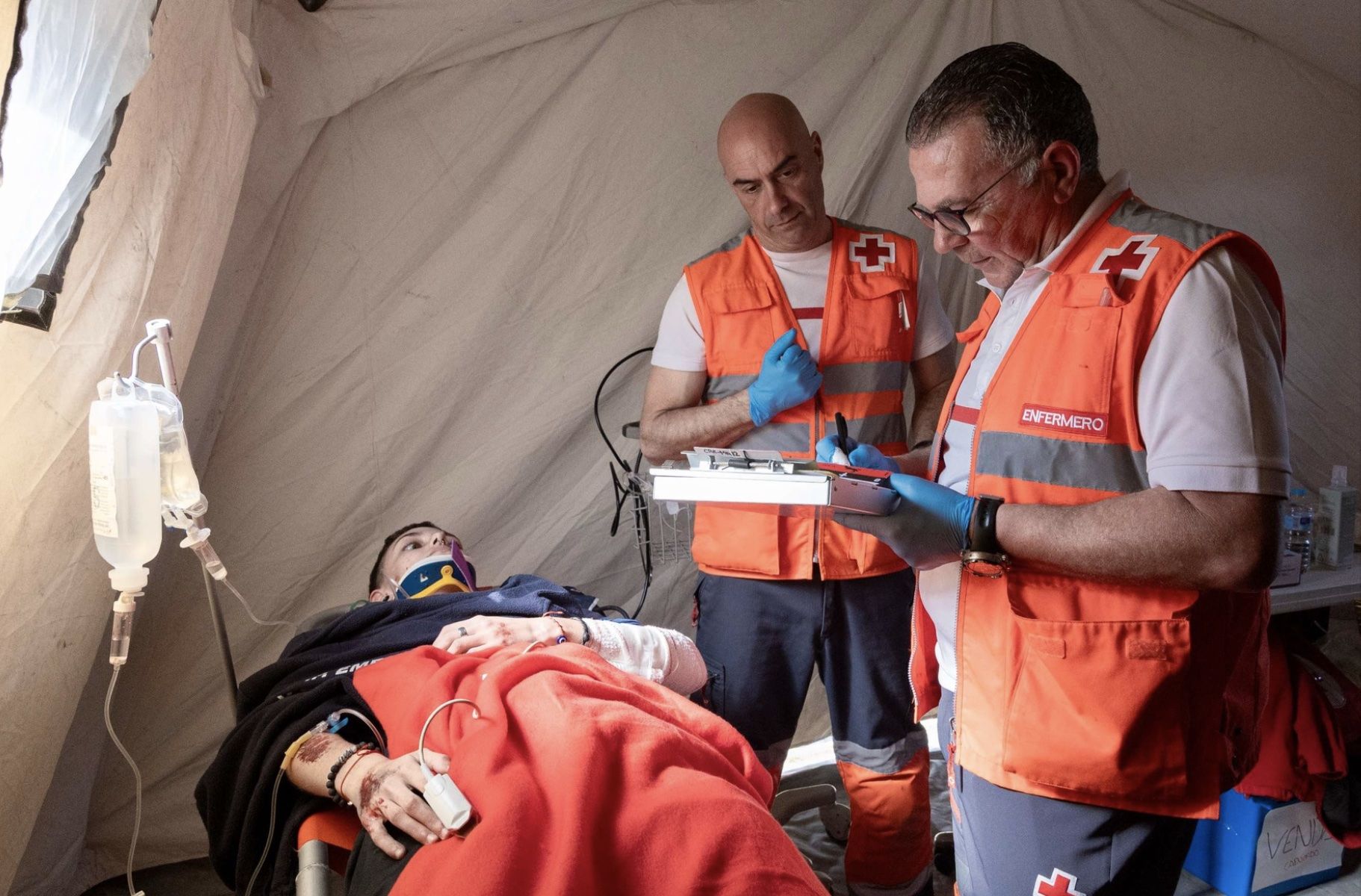 Cruz Roja atenderá a personas sin hogar durante las noches en Cádiz.