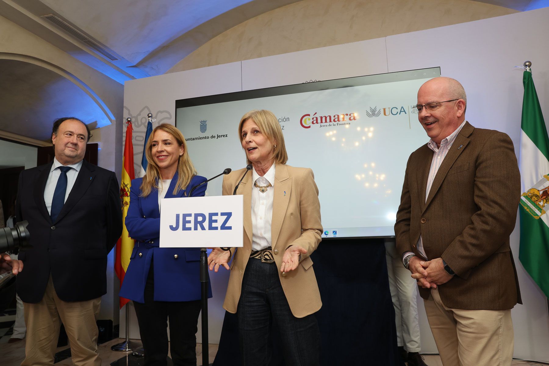 Miembros del Consejo Rector de Jerez 2031, tras conocerse que se queda fuera de la fase final.