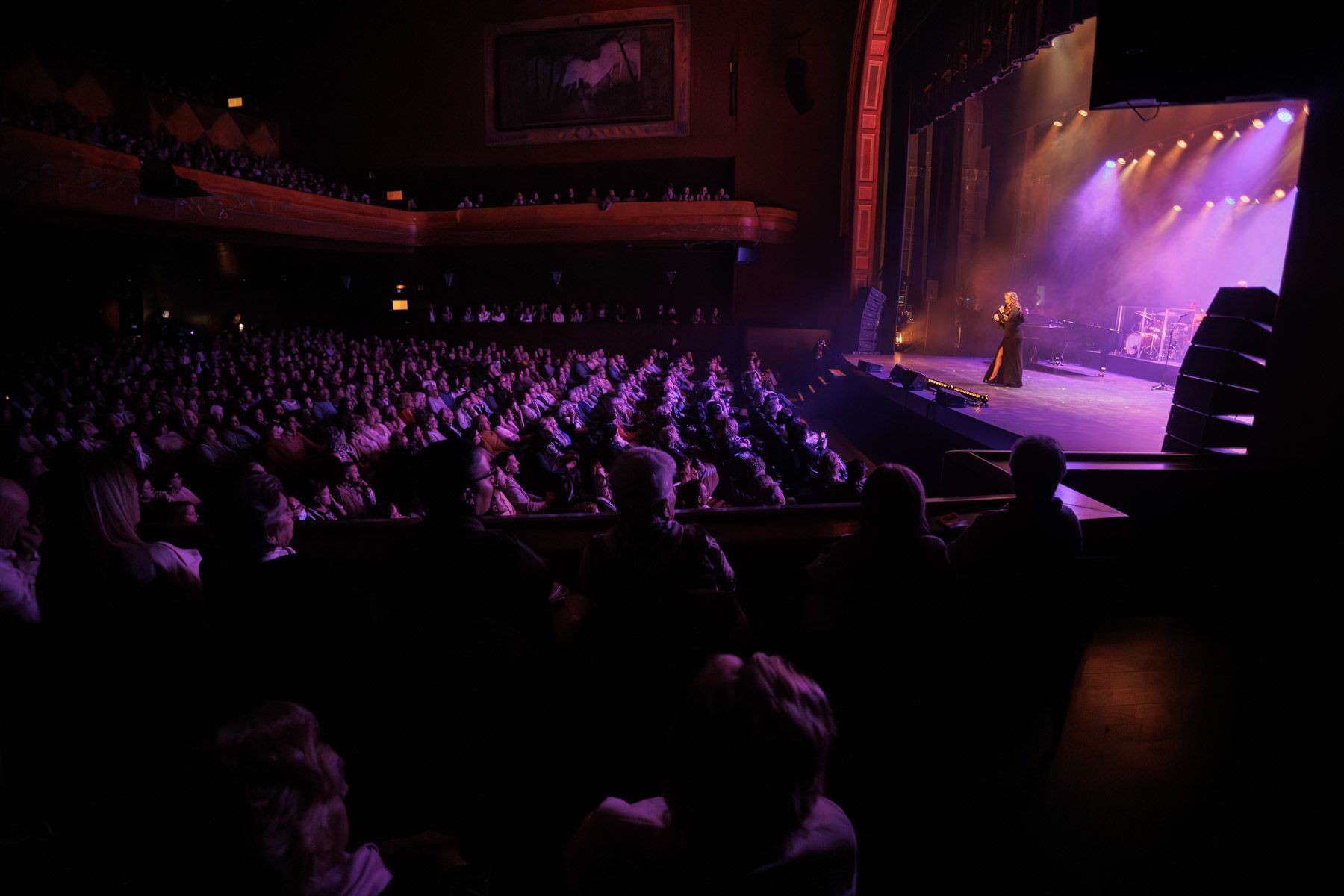 Con 'Mujeres cantan a Lola Flores', las artistas rinden homenaje a La Faraona con su música y vestuario
