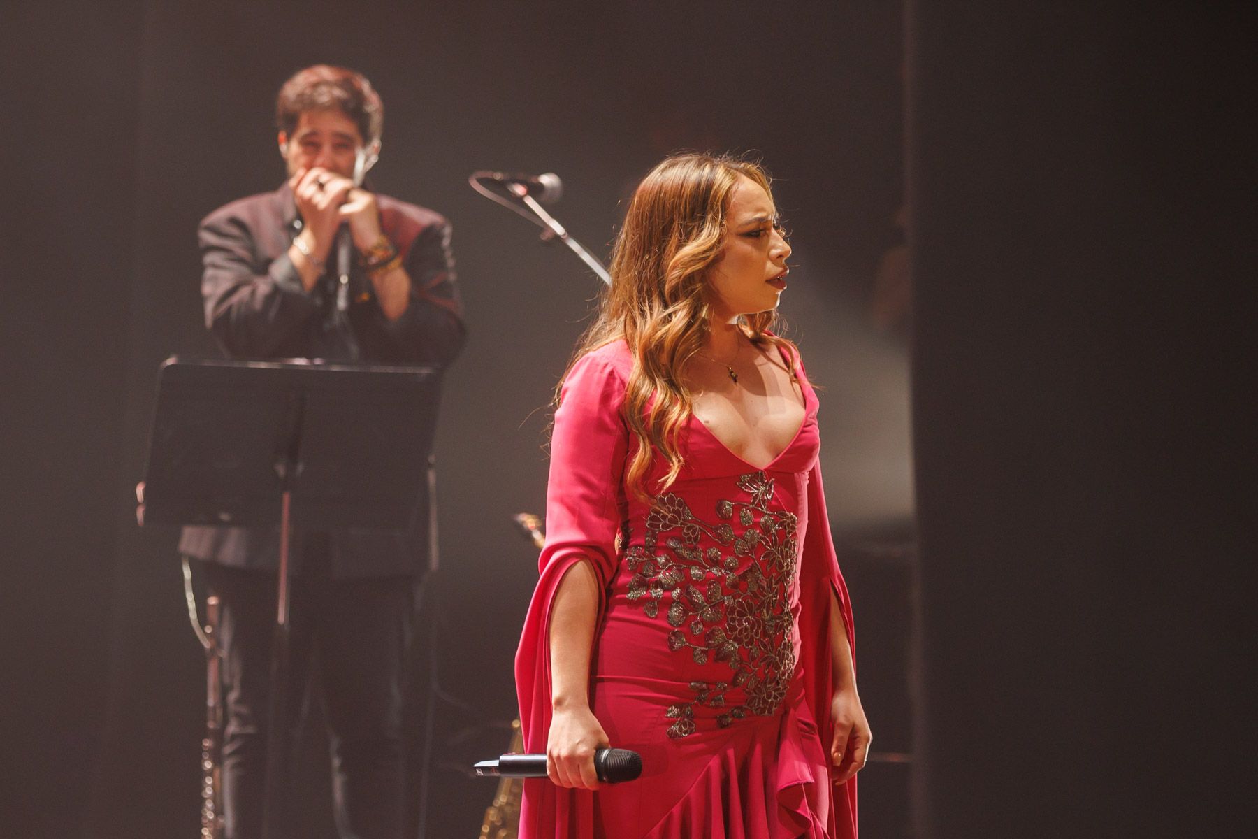 Con 'Mujeres cantan a Lola Flores', las artistas rinden homenaje a La Faraona con su música y vestuario