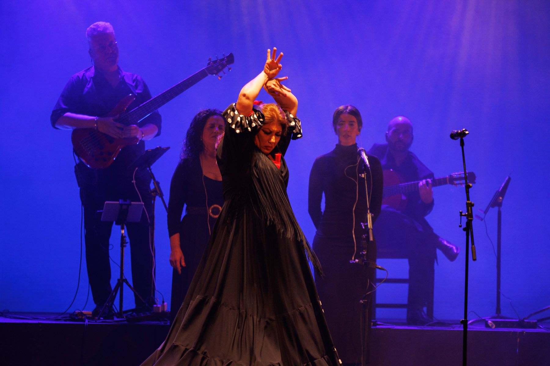 Con 'Mujeres cantan a Lola Flores', las artistas rinden homenaje a La Faraona con su música y vestuario