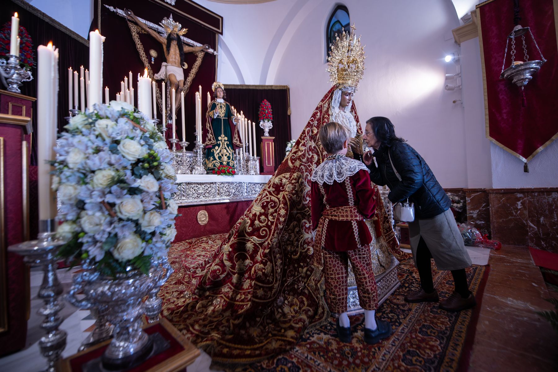 El Valle y detrás, el Cristo. 