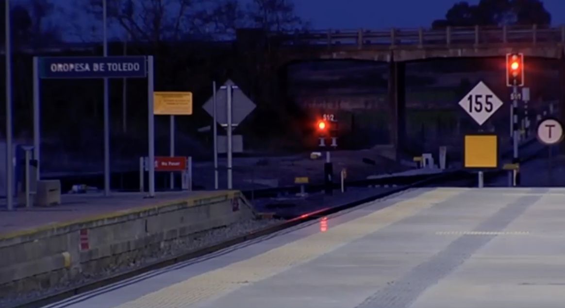 Estación de Oropesa de Toledo, en la línea Madrid-Cáceres. Imagen de 'Canal Castilla La Mancha'.