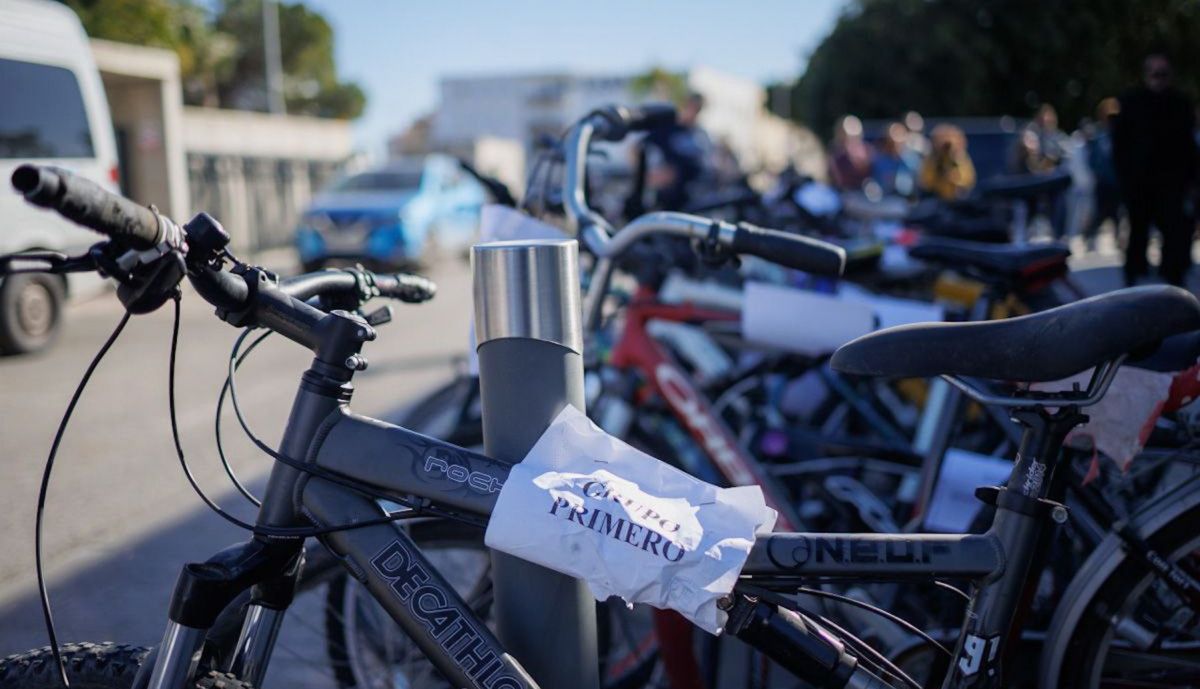 Entrega de bicicletas de la Policía Nacional.