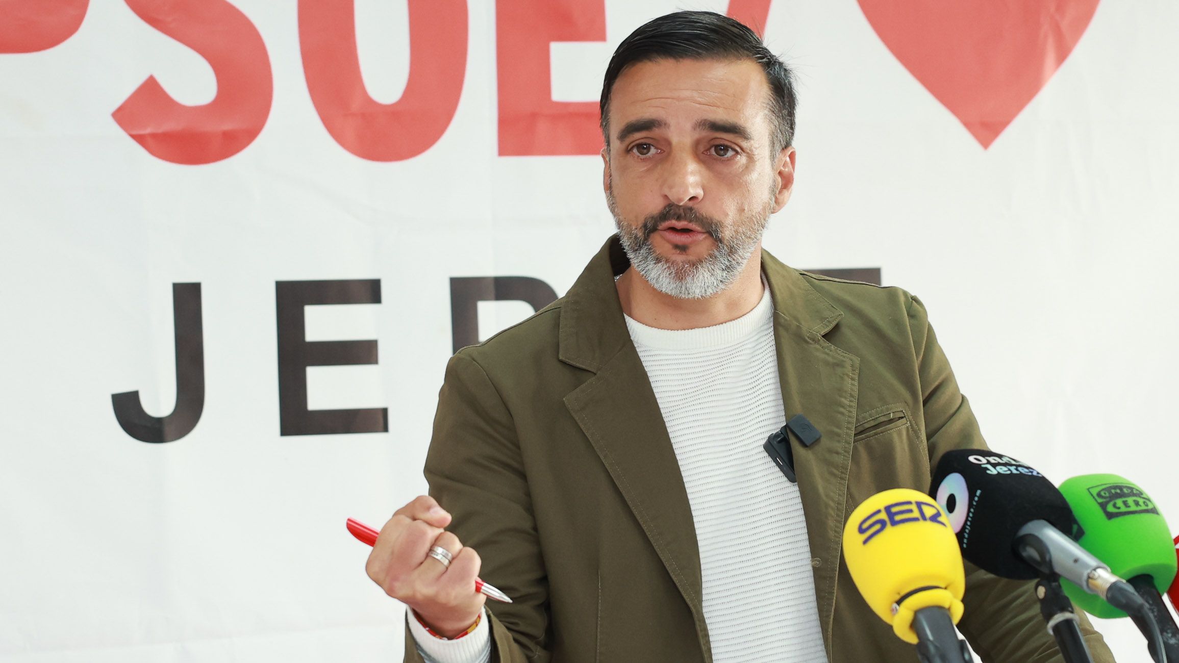 José Antonio Díaz, este miércoles en rueda de prensa en la sede del PSOE de Jerez.