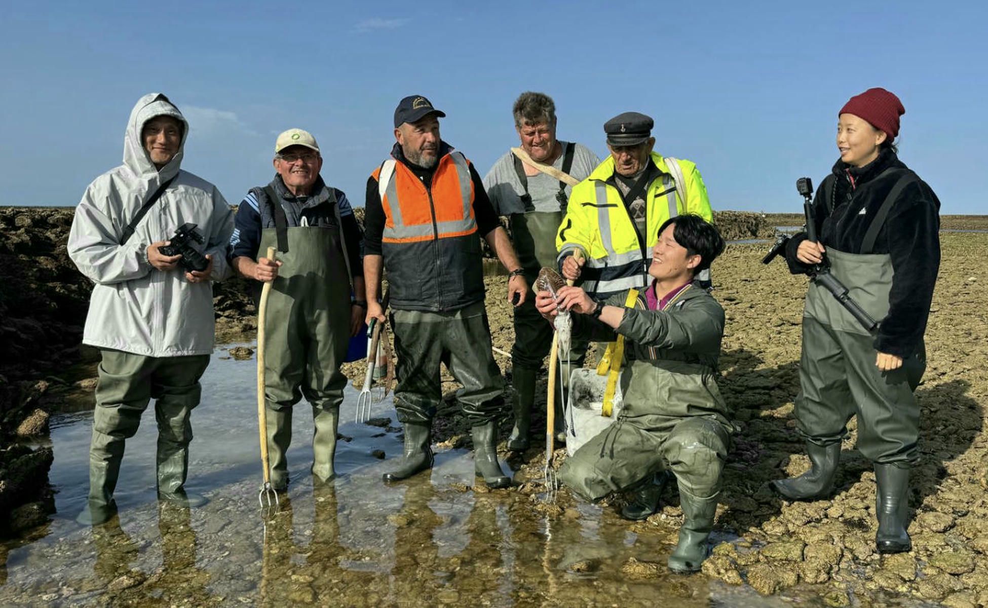 Los Corrales de Pesca de Rota protagonizan un programa de la televisión coreana.