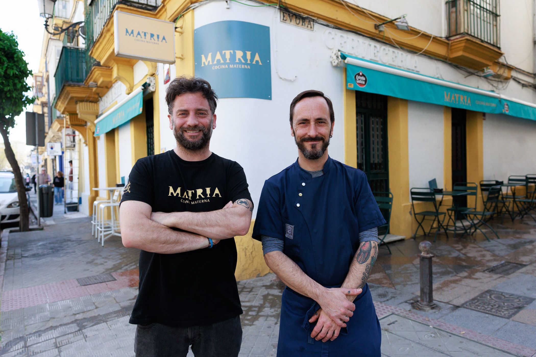 Mario Pizarro y David Ripalda, en el restaurante Matria, en Jerez.