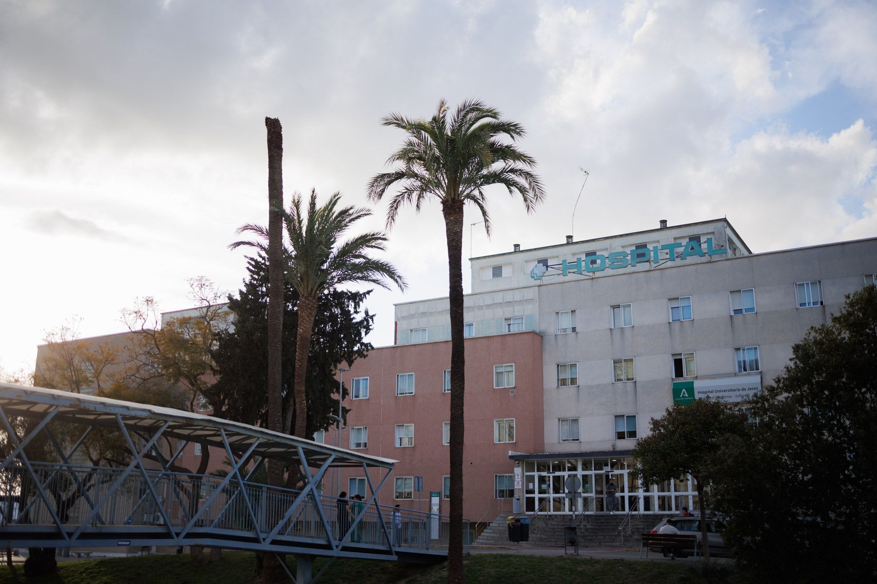 El Hospital Universitario de Jerez, en una imagen reciente. El Hospital Universitario de Jerez, en una imagen reciente.