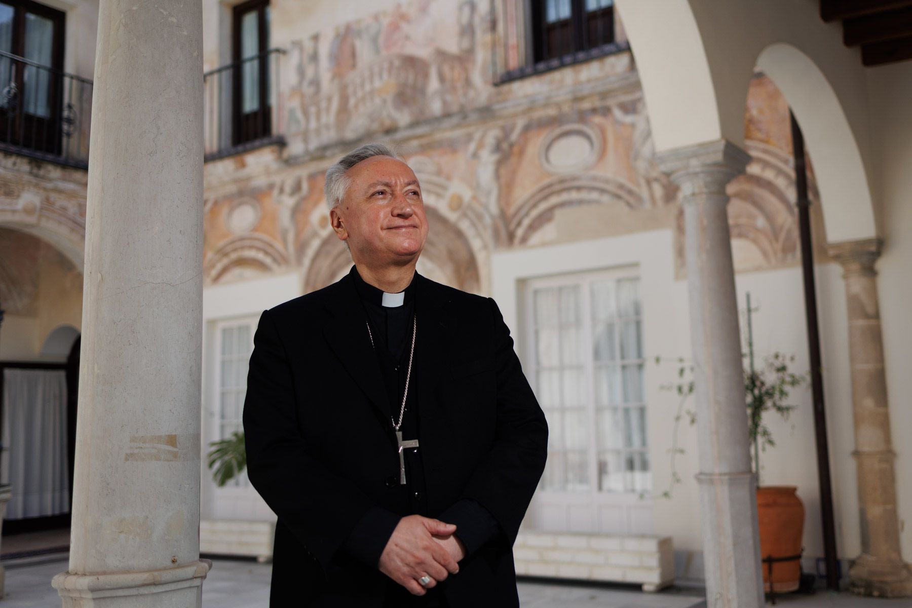 El obispo José Rico Pavés, en el interior del Palacio de Bertemati, sede del Obispado de Jerez, este pasado miércoles.