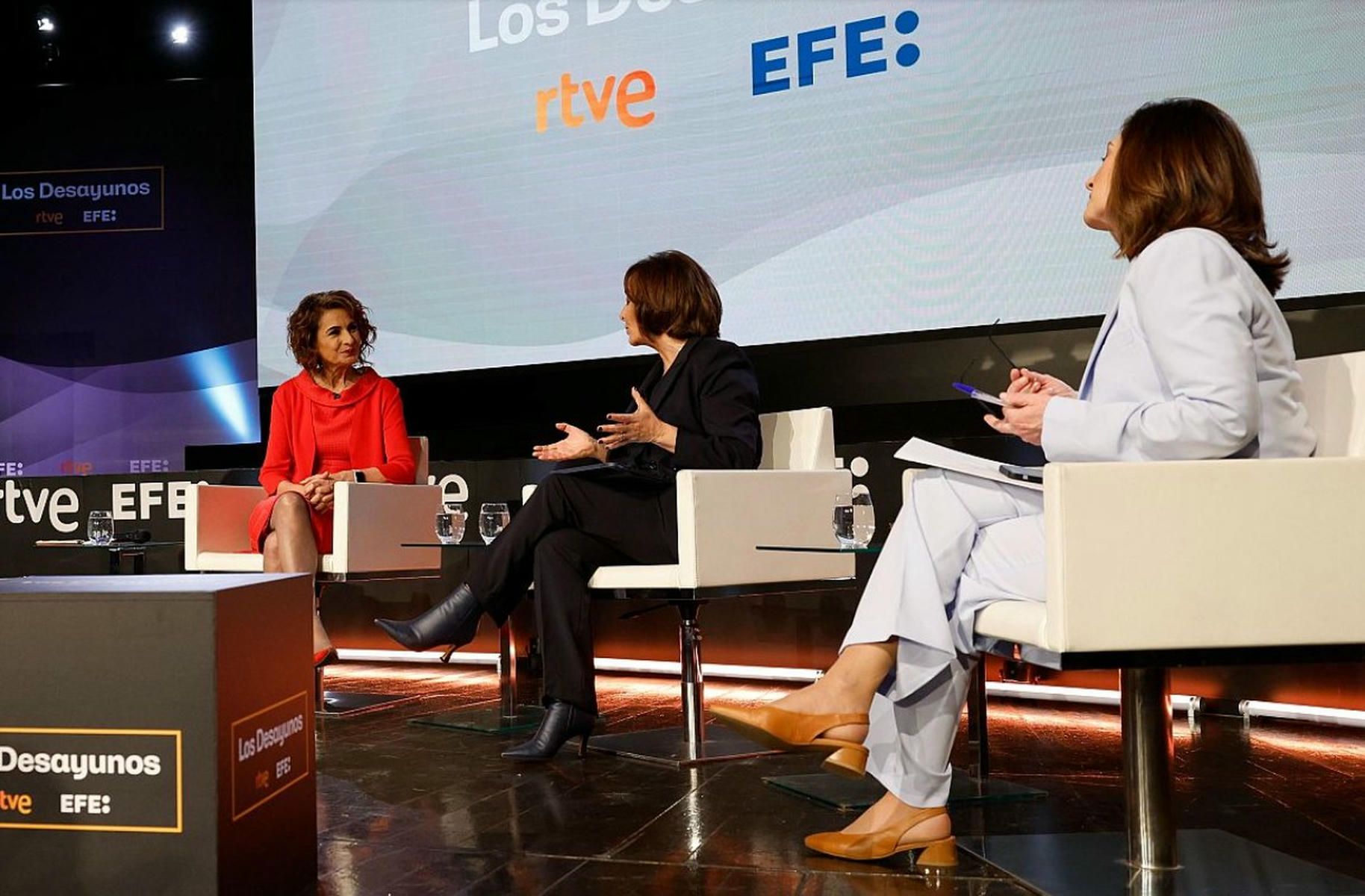 María Jesús Montero, en la entrevista de RTVE y EFE.