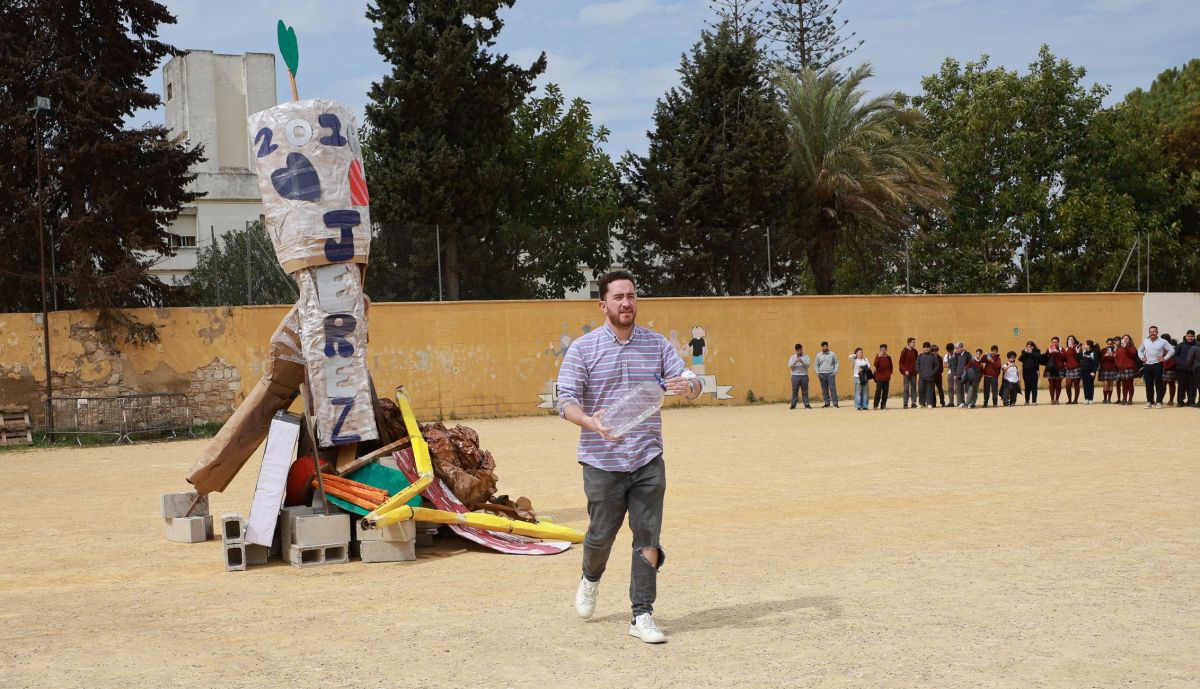 Falla Jerez mundo nuevo 7