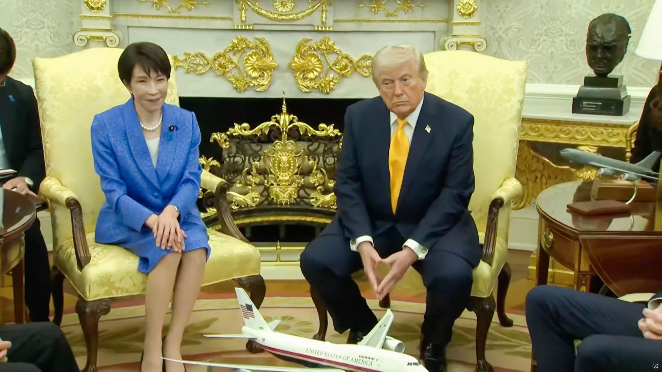 Trump hizo declaraciones este jueves tras recibir a la primer ministra de Japón en la Casa Blanca.