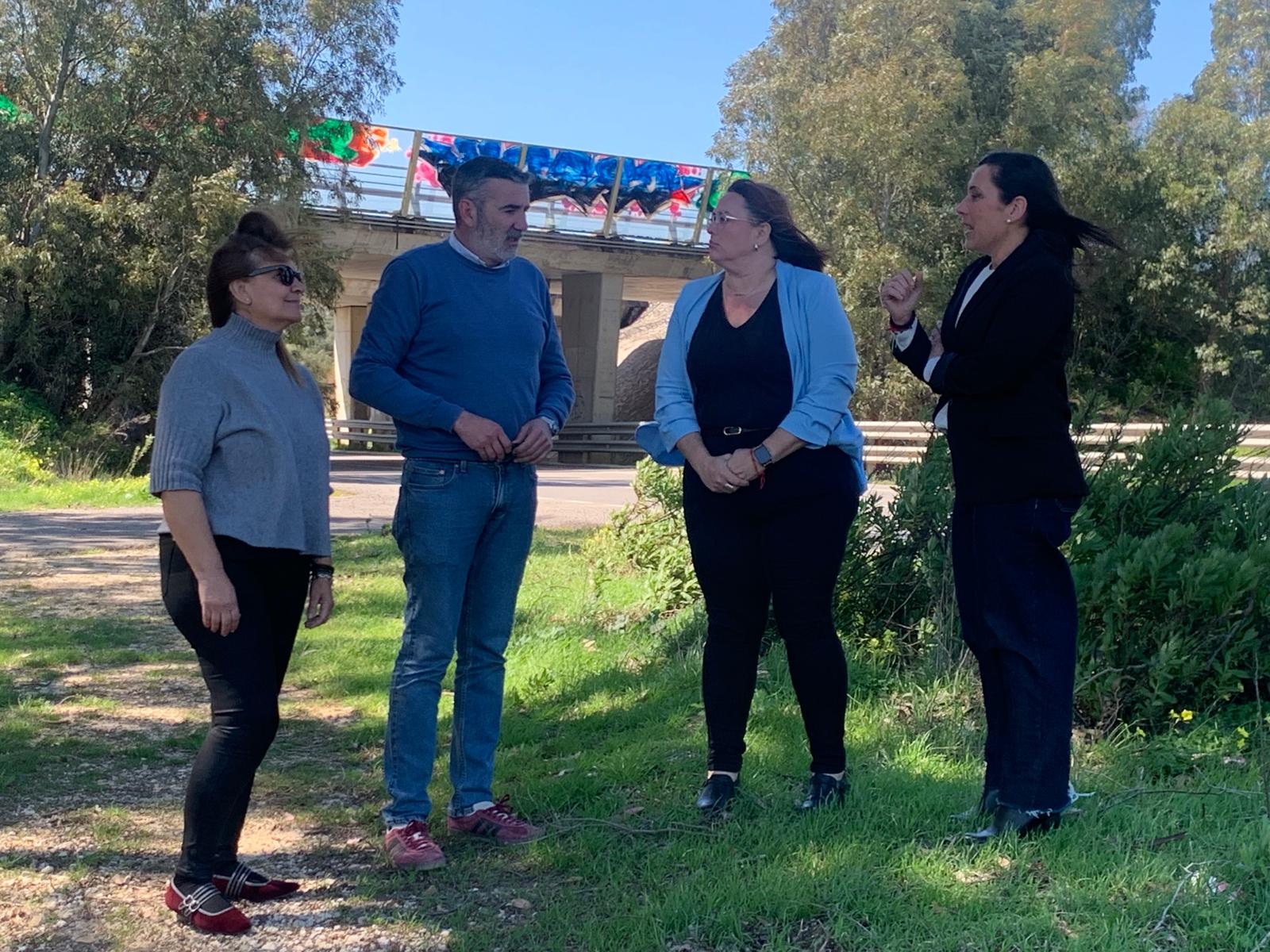 La visita del PSOE a la zona, con Javier Pizarro. La visita del PSOE a la zona, con Javier Pizarro.