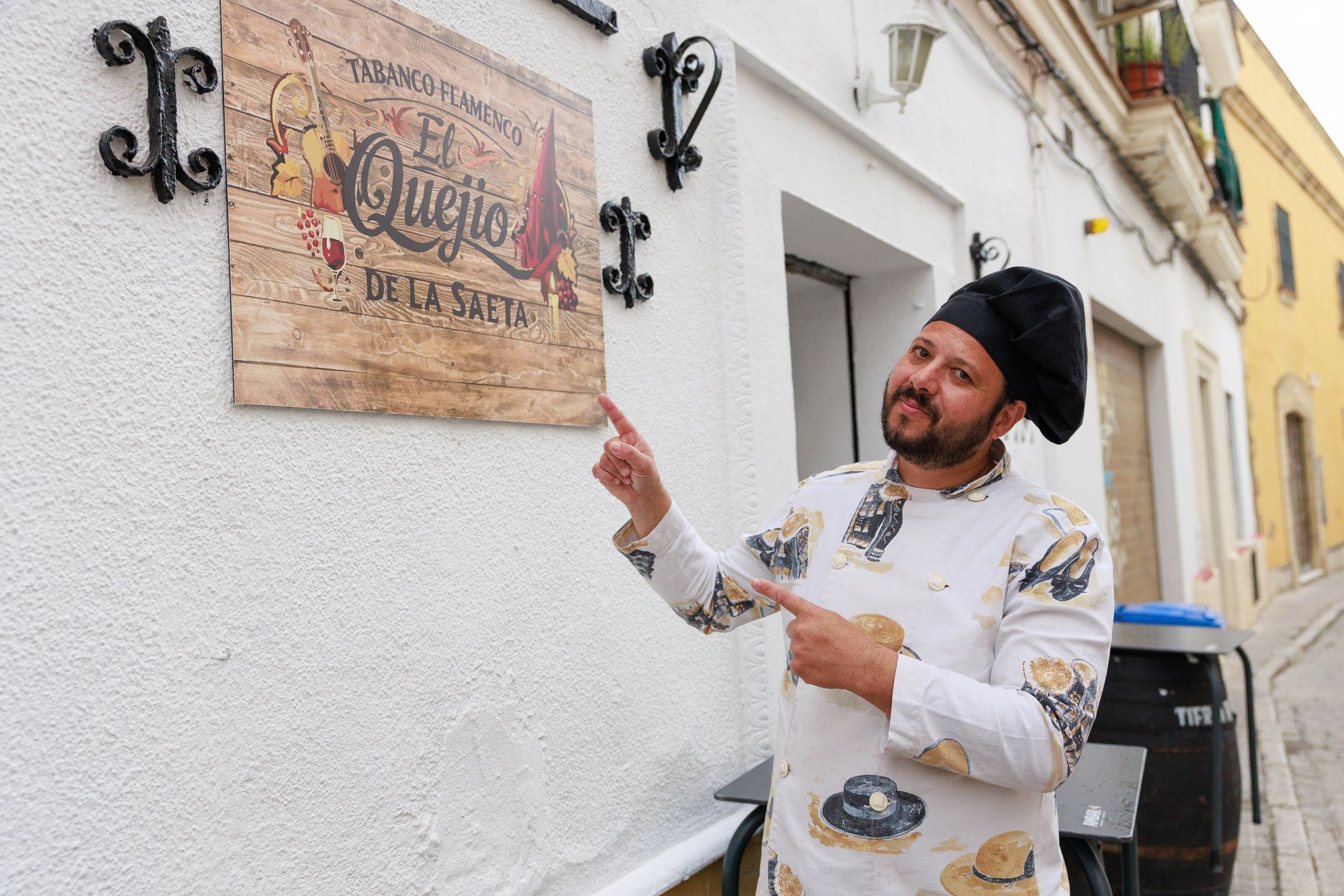 Tabanco El Quejío de la Saeta, no se prohíbe el cante. Tabanco El Quejío de la Saeta, no se prohíbe el cante.