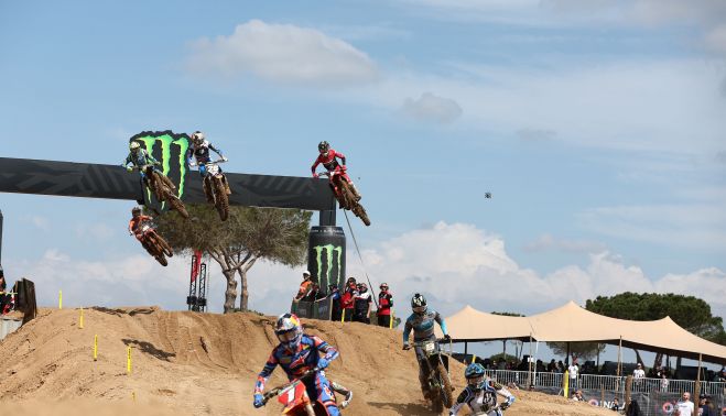 La jornada de motocross este domingo en Almonte con el triunfo de Francisco García.