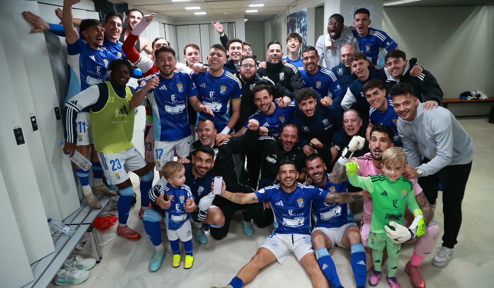 El Xerez CD se mantiene, con un punto de ventaja, líder del Grupo 4 ante la derrota del Águilas El Xerez CD se mantiene, con un punto de ventaja, líder del Grupo 4 ante la derrota del Águilas