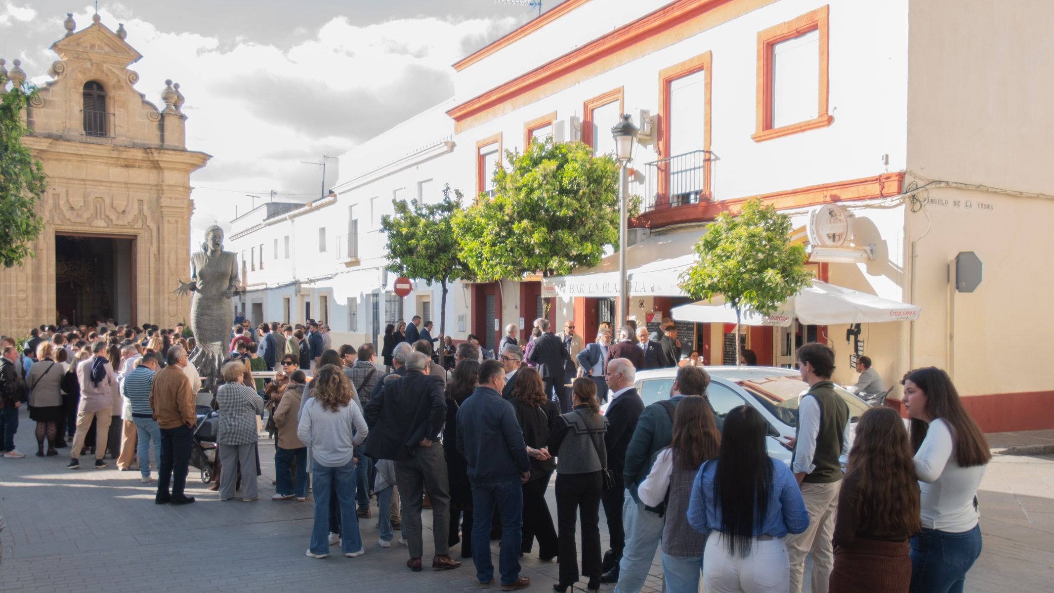 Los besamanos y besapiés del último domingo de Cuaresma, en imágenes