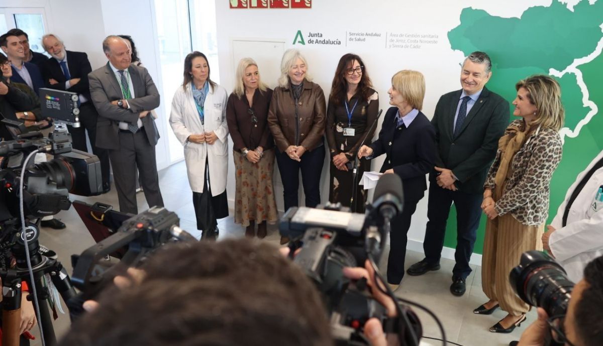 comunidad salud mental hospital jerez consejero Antonio Sanz Maria Jose Garcia Pelayo