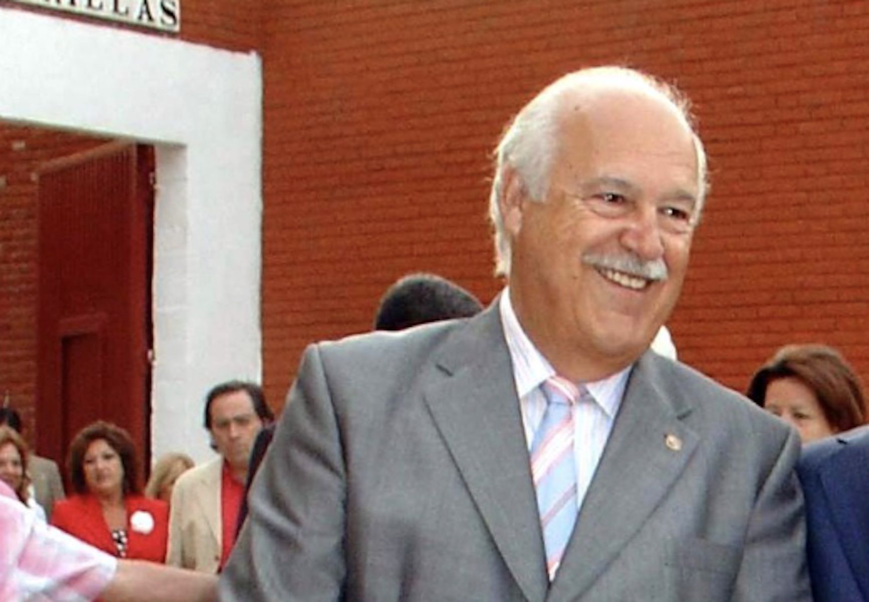 Algeciras lamenta la muerte de Felipe Mediavilla. Algeciras lamenta la muerte de Felipe Mediavilla.