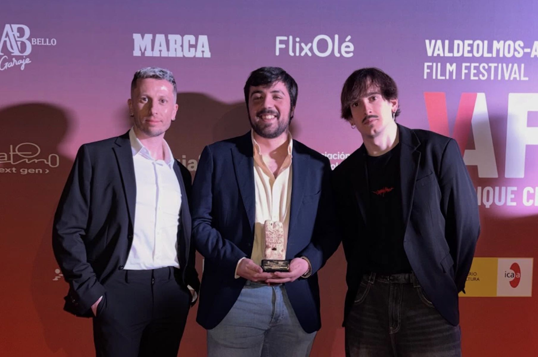 El jerezano Álvaro Figueroa gana el premio al Mejor Cortometraje Deportivo con '90 segundos', que cuenta la inspiradora historia del gimnasta Rubén Orihuela.