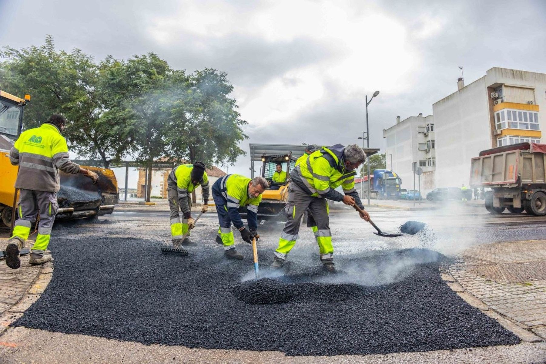 Trabajos de asfaltado en San Fernando. Trabajos de asfaltado en San Fernando.