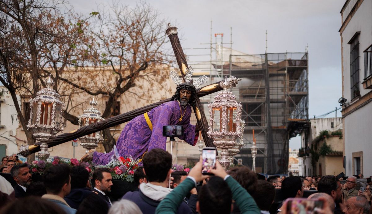 TRASLADO  DE LA HERMANDAD DE LAS TRES CAIDAS 03