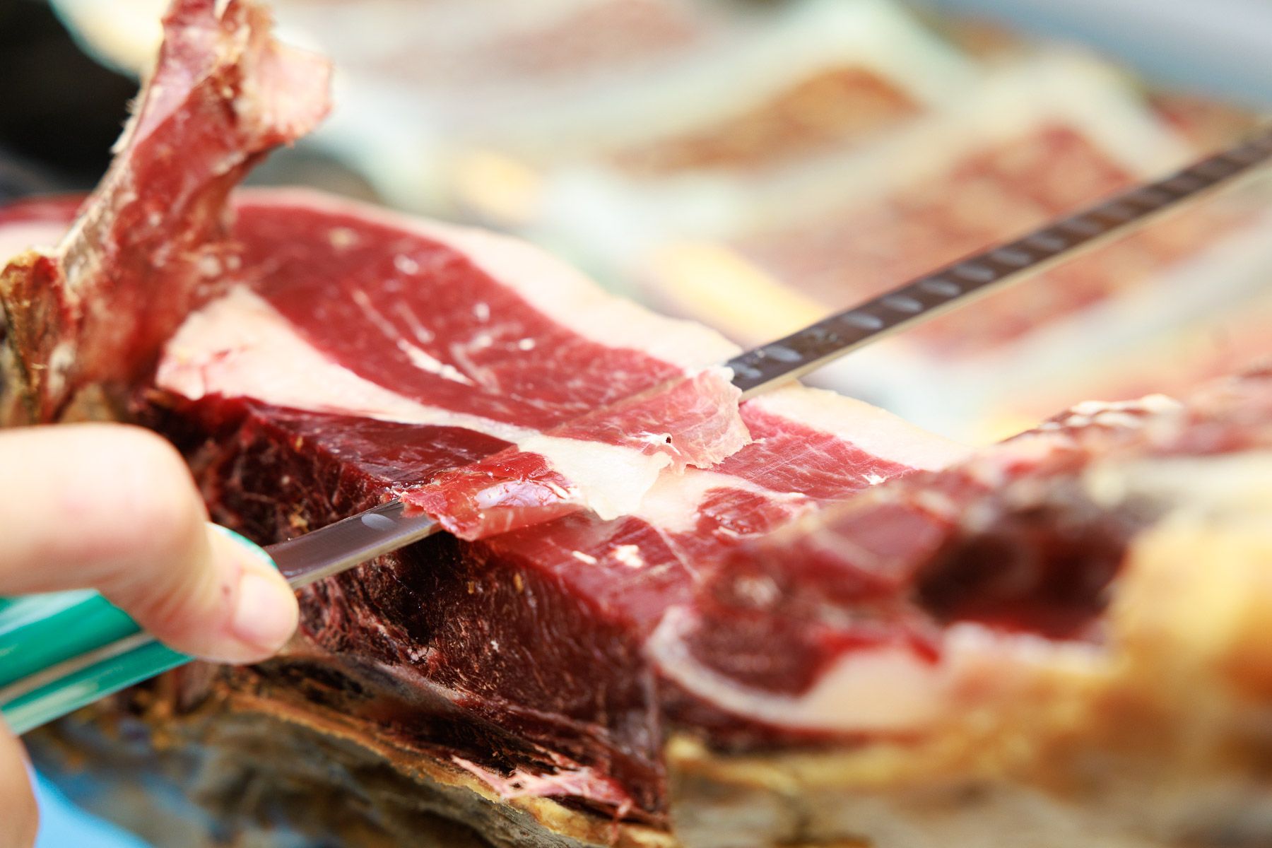 Desde Extremadura a Jerez, el jamón de La Bellotera.