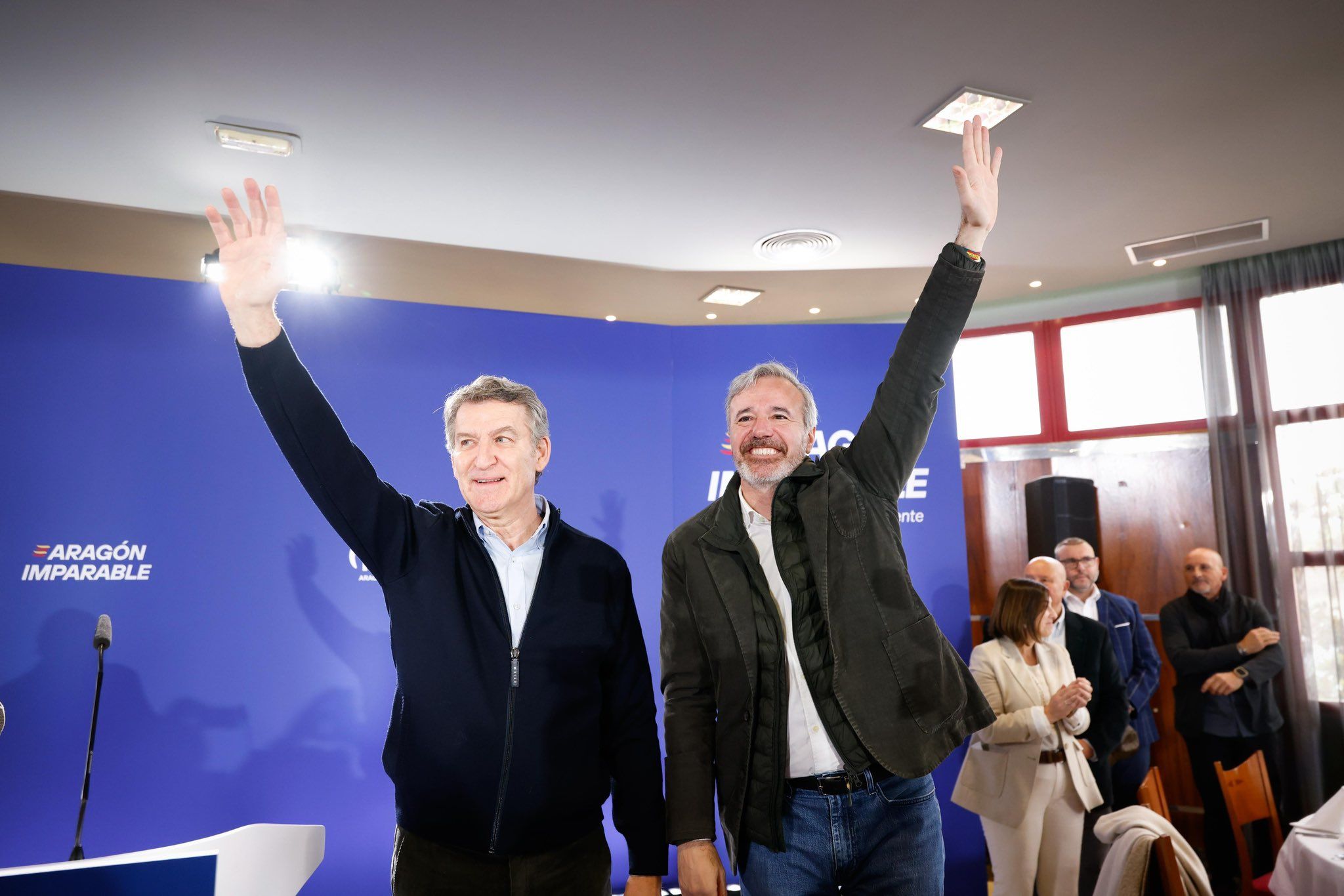 Jorge Azcón, en un acto en la pasada campaña del PP con Alberto Núñez Feijóo.