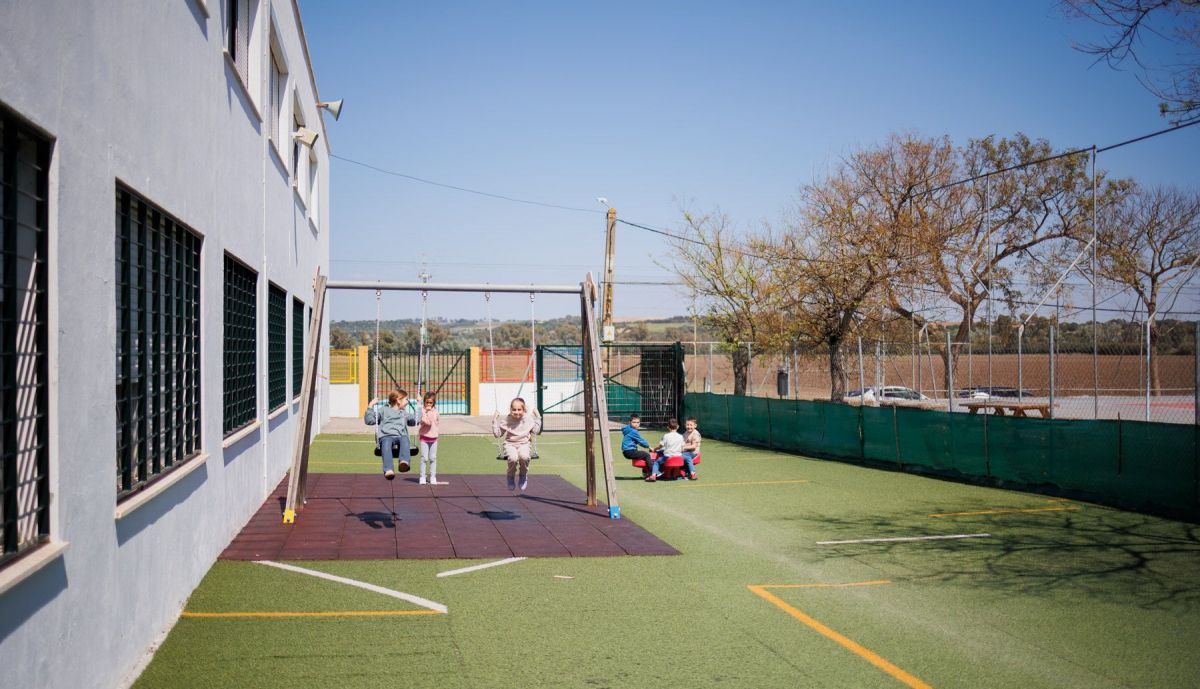 COLEGIO LA INA COMEDOR ESCOLAR COLEGIO PUBLICO RURAL 26