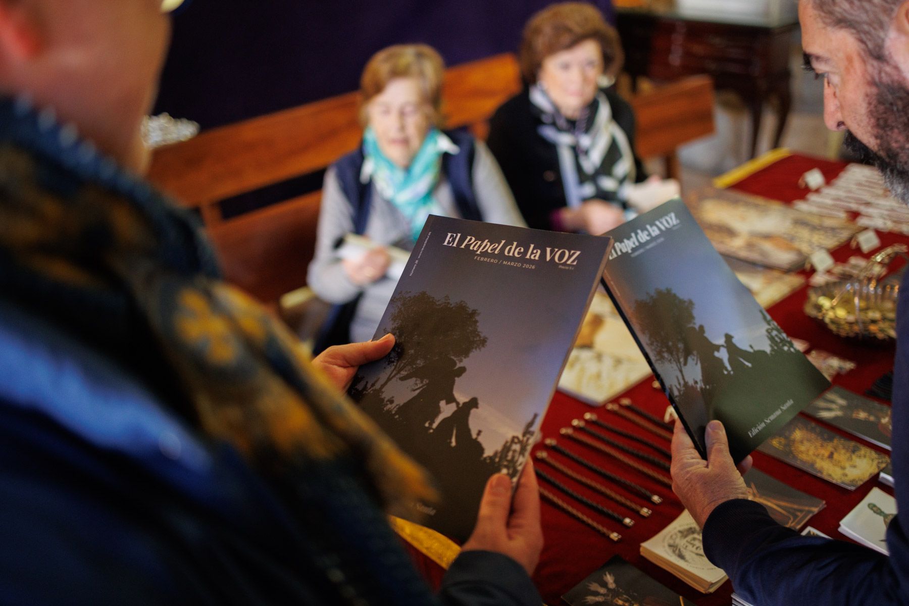 La guía de la Semana Santa de lavozdelsur.es, en los besamanos de este Viernes de Dolores.