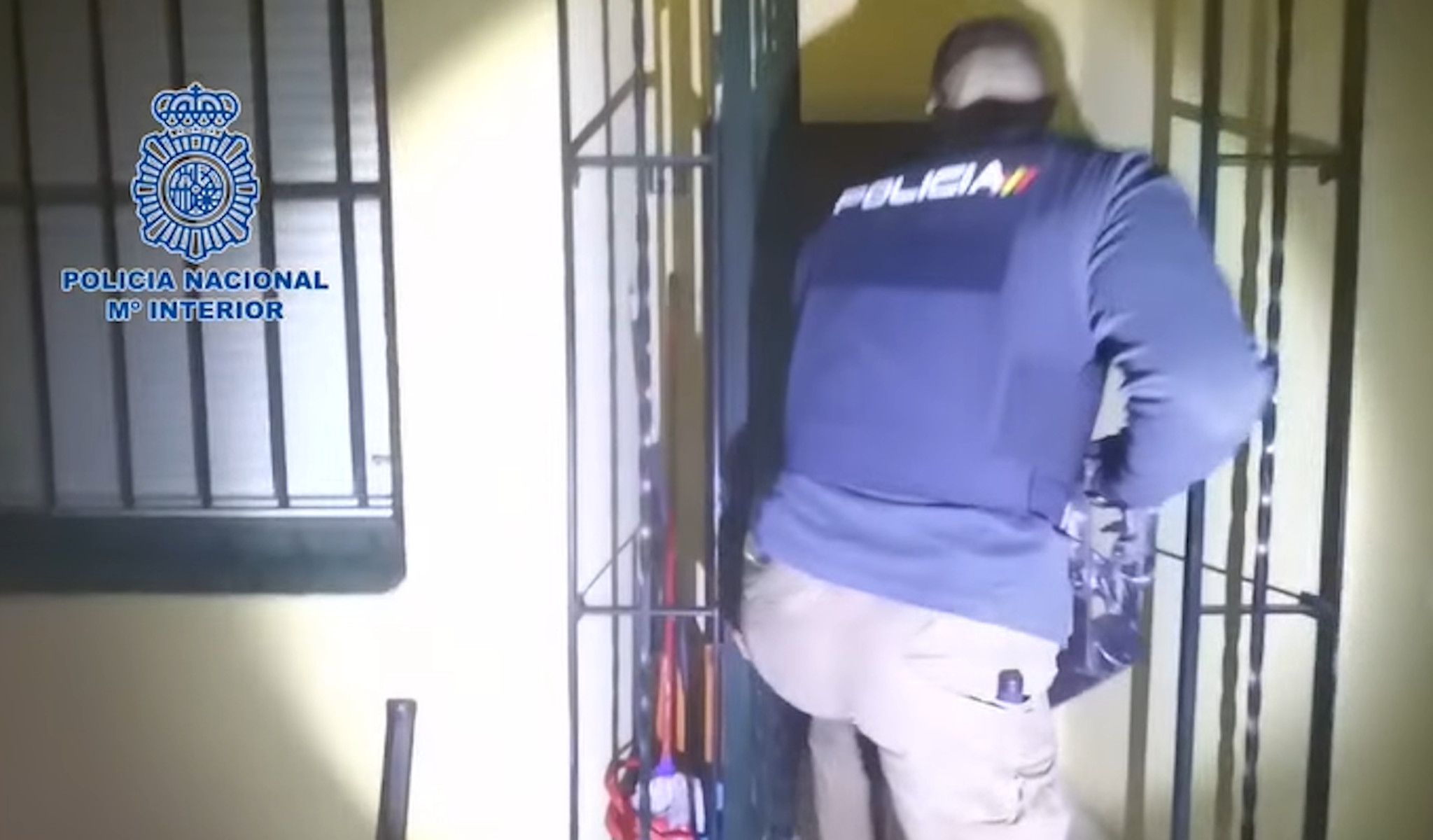 Una detención en las Tres Mil Viviendas en Sevilla. Una detención en las Tres Mil Viviendas en Sevilla.