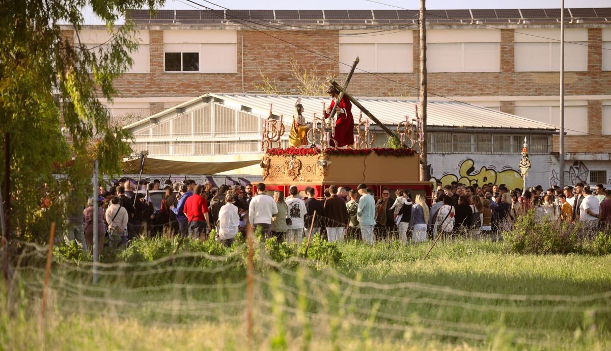 Viernes de Dolores Asociación Juvenil Nuestro Padre Jesús del Consuelo 13