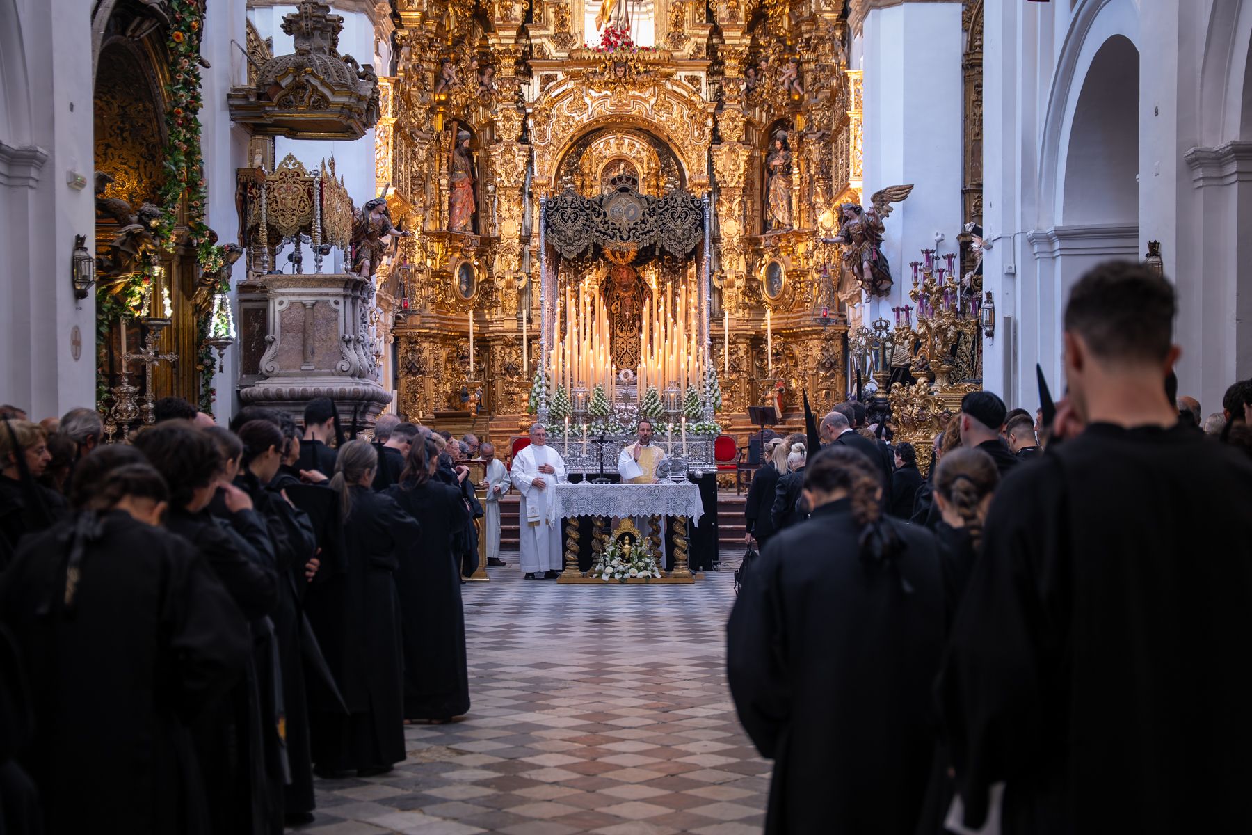 El Viernes de Dolores, antesala de la Semana Santa en Cádiz