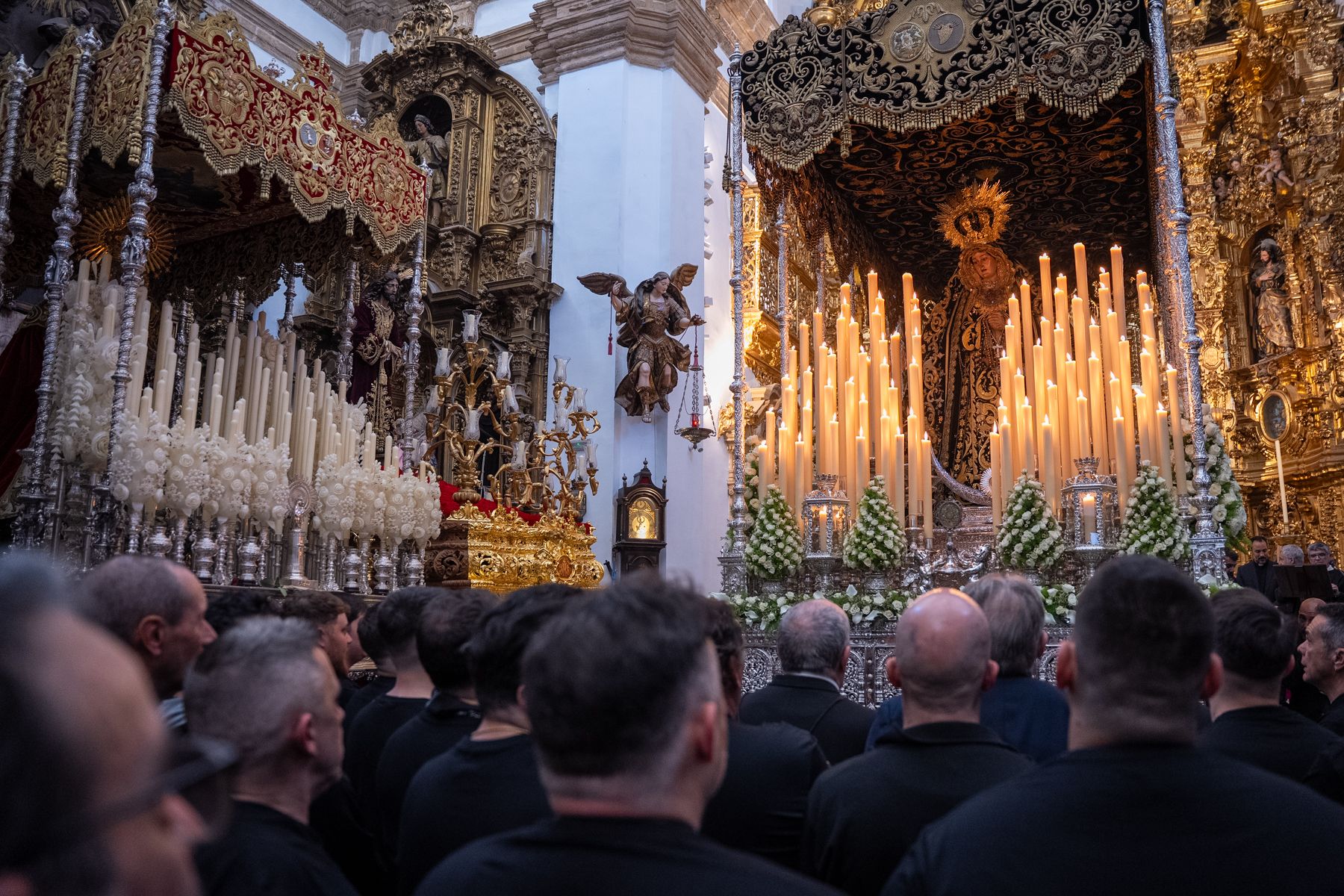 El Viernes de Dolores, antesala de la Semana Santa en Cádiz