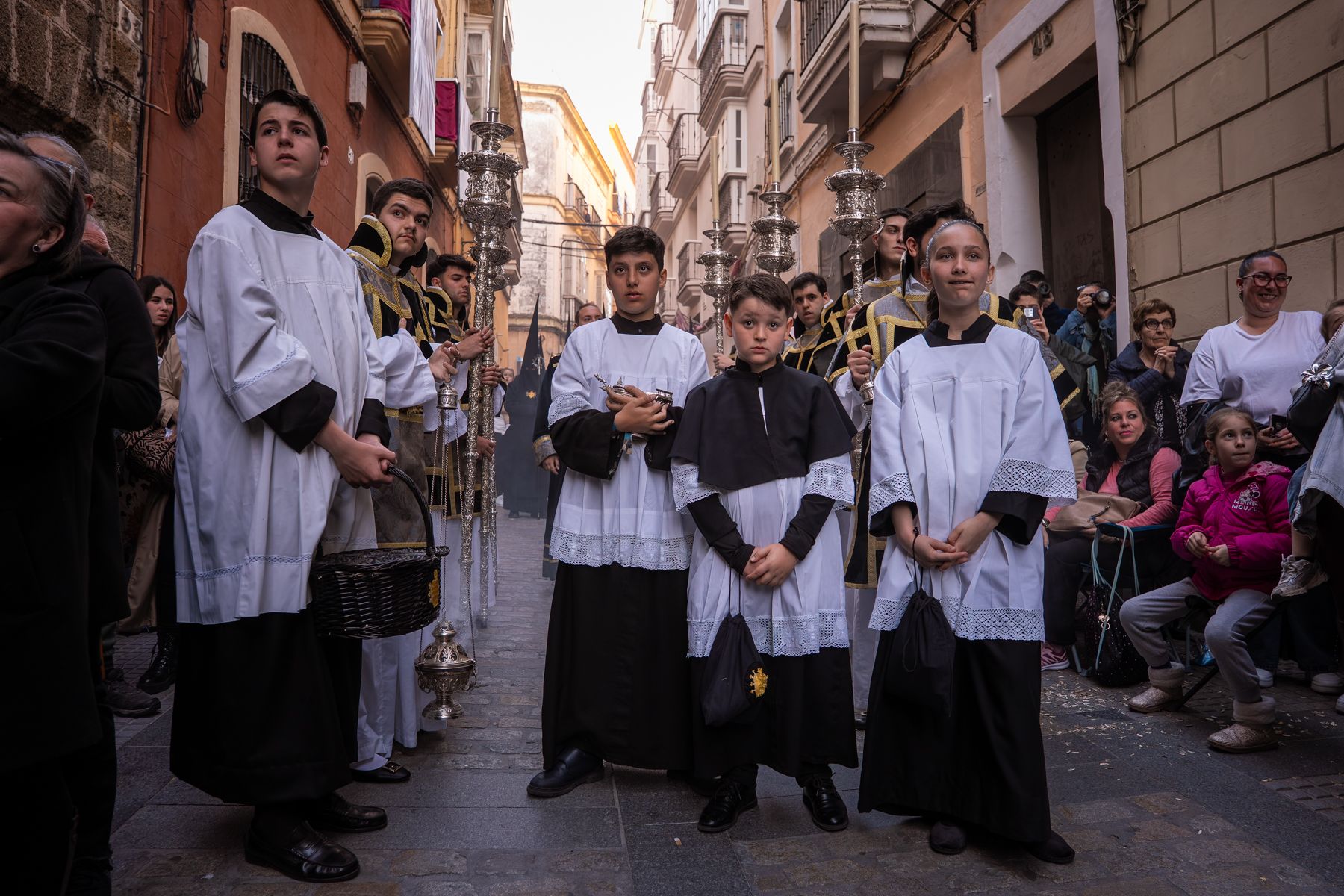 El Viernes de Dolores, antesala de la Semana Santa en Cádiz
