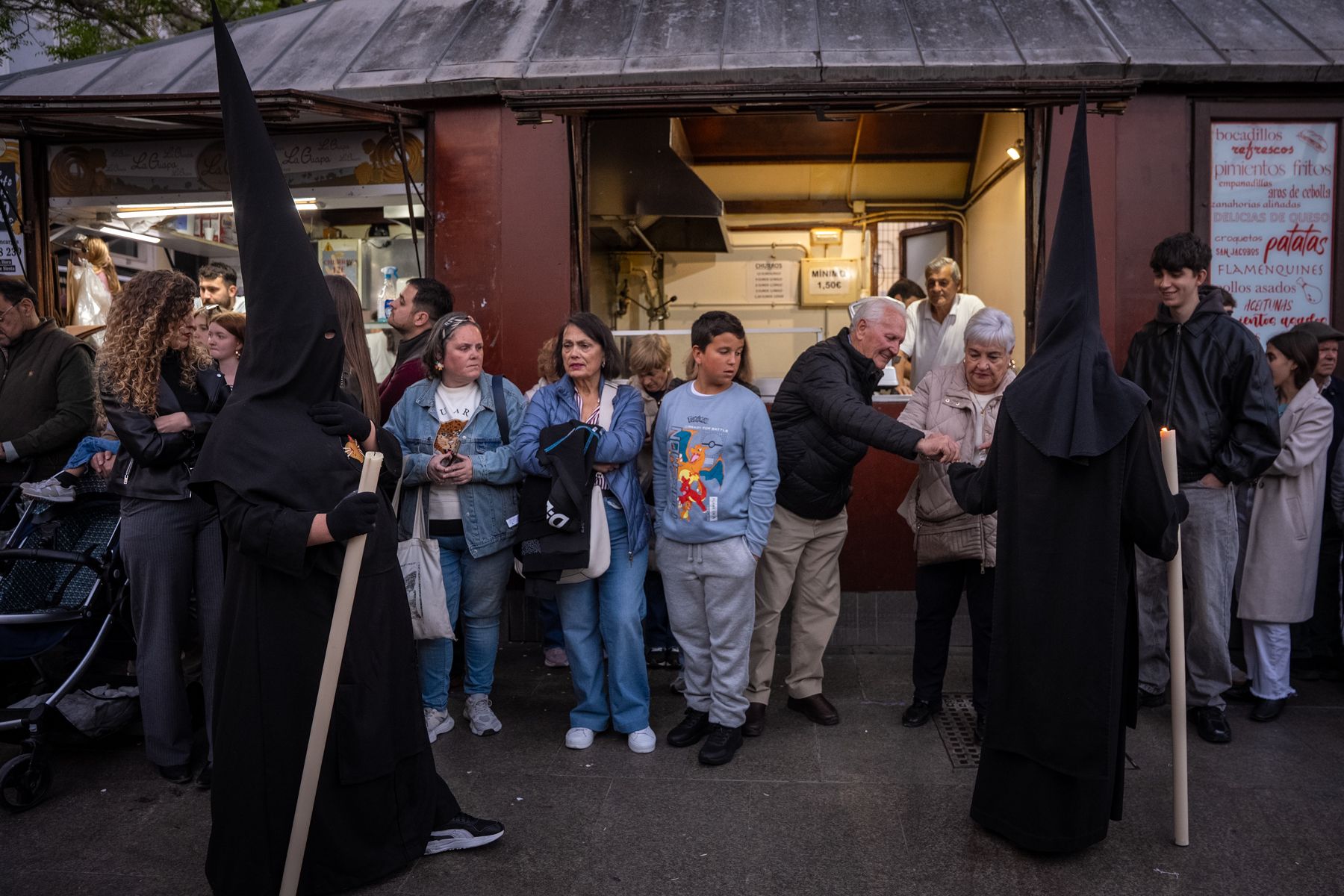 El Viernes de Dolores, antesala de la Semana Santa en Cádiz
