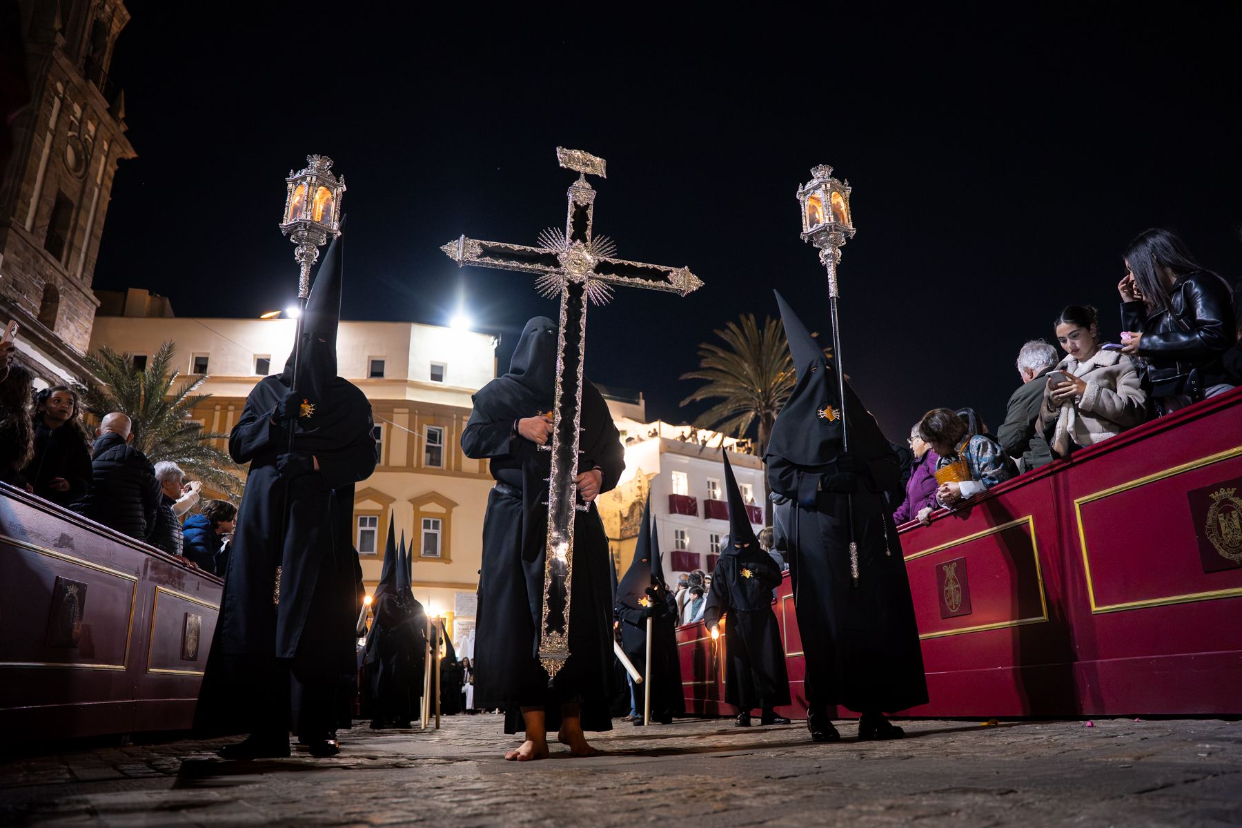 El Viernes de Dolores, antesala de la Semana Santa en Cádiz