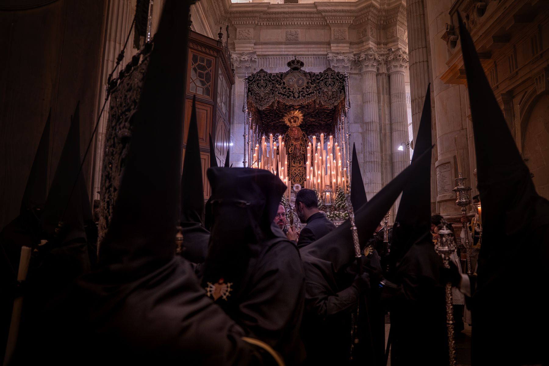 El Viernes de Dolores, antesala de la Semana Santa en Cádiz