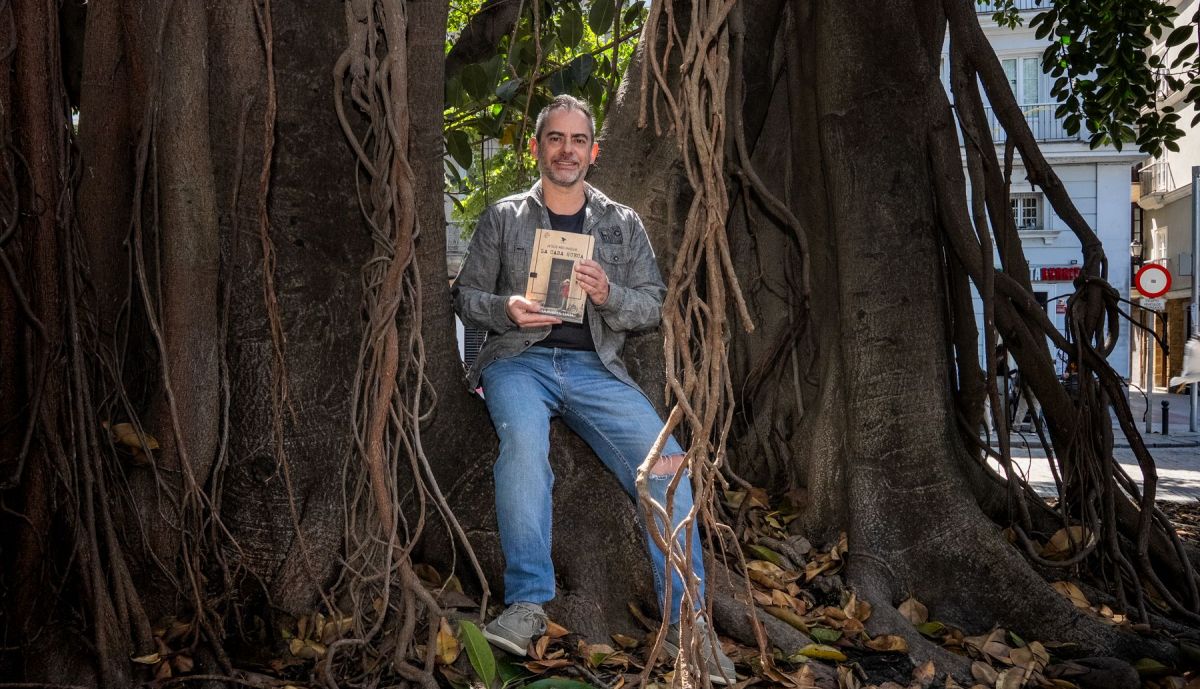 Jesús Relinque - La casa hueca