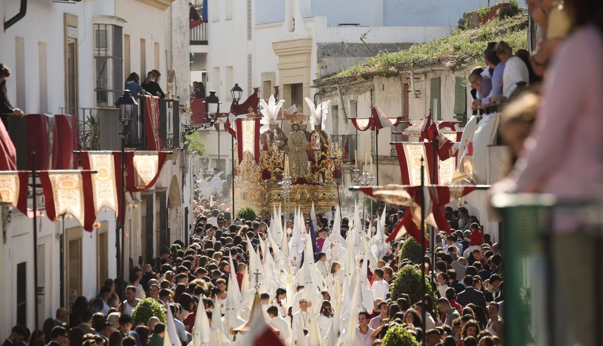 El misterio del Transporte, encarando la calle Merced.