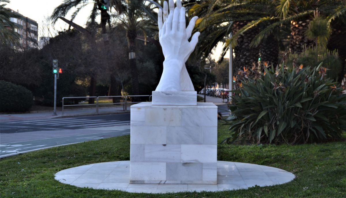 6 Aplauso Eterno. Vista lateral derecha. (1)