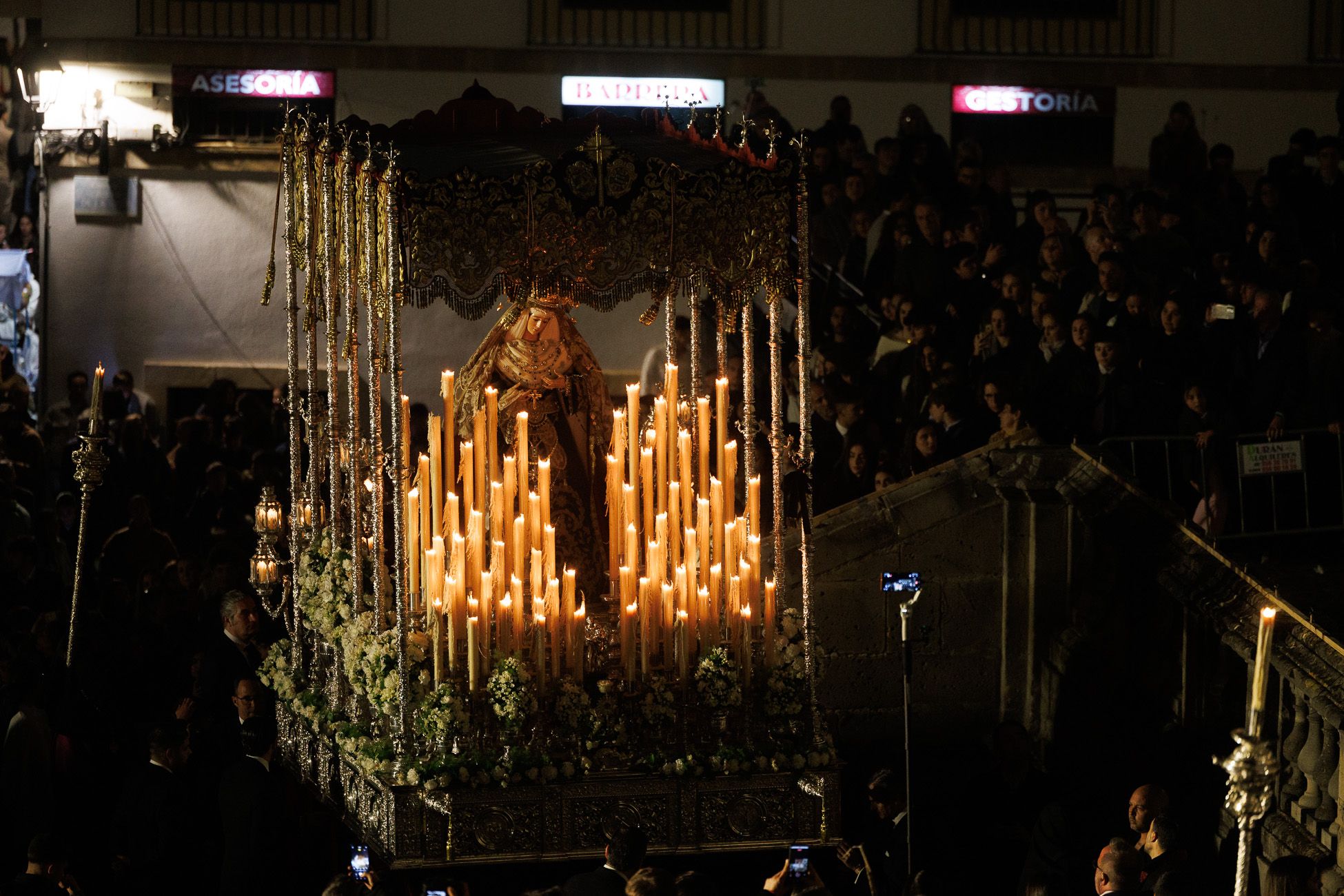 El Cristo de la Viga, la recogida más espectacular de la Semana Santa de Jerez